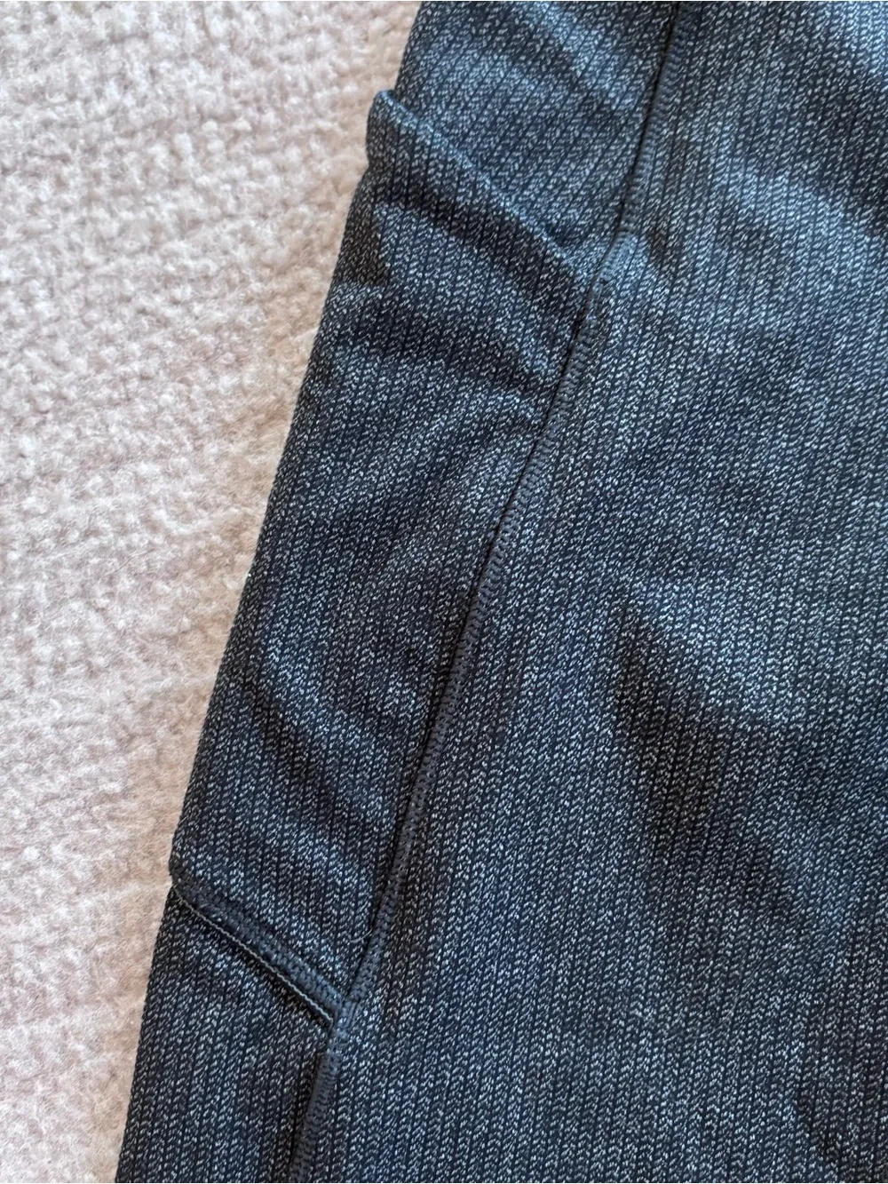 lululemon athletica women's dark gray ribbed leggings size 6
